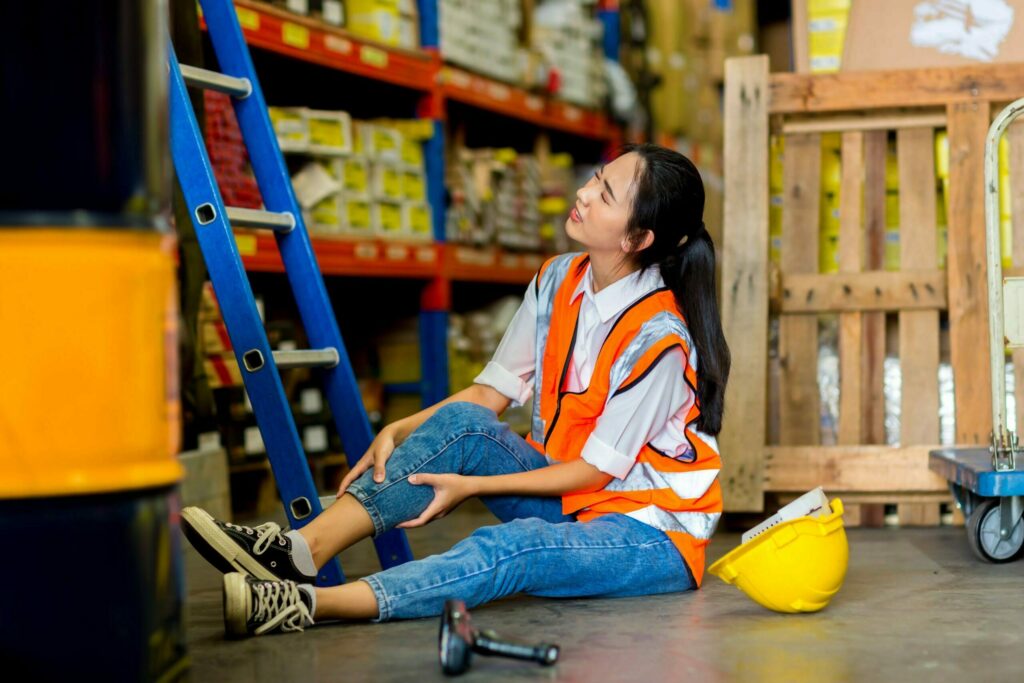 When You’re Injured in an Accident, Don’t Wait to File a Report For Workers’ Compensation